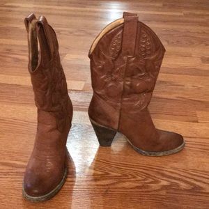 🚨sale🚨Very volatile cowboy boots